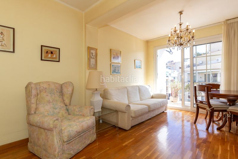 Foto 1565d845-6548-4c12-b9c6-2582593aff83. Pis amb calefacció a Baix Guinardó Barcelona