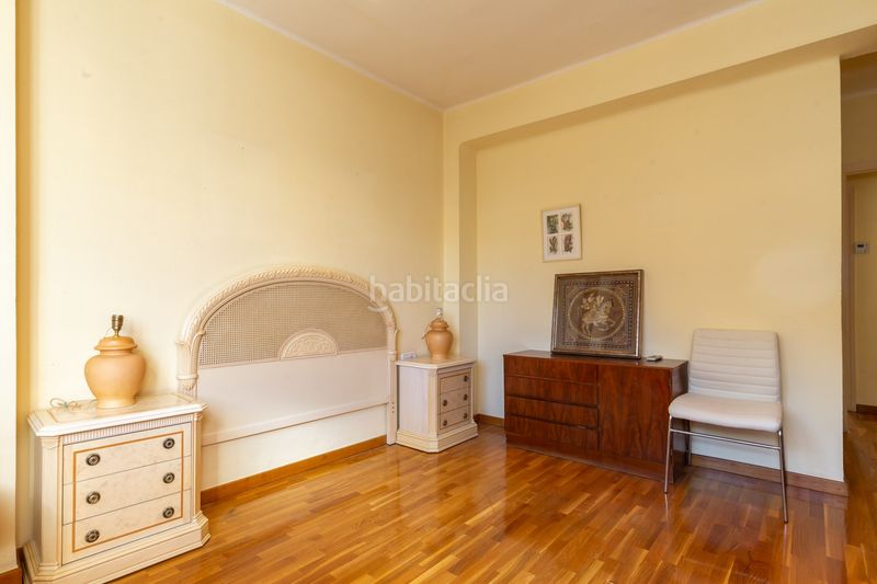 Foto fda5d0f2-52dc-42b2-a940-7a2e77f4586d. Pis amb calefacció a Baix Guinardó Barcelona