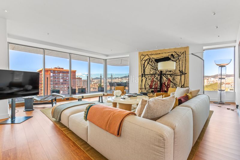 Foto 0a49fd00-8a09-4987-bc72-acc8f81f87d0. Etagenwohnung mit heizung parking pool in St. Pere - Sta. Caterina - El Born Barcelona