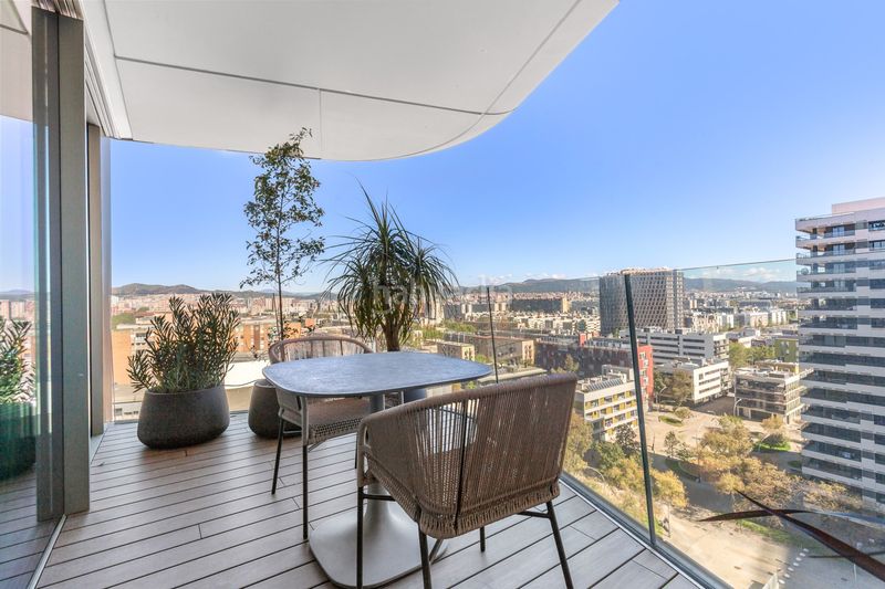 Foto aa751a81-9cec-4586-8fa1-407857514beb. Etagenwohnung mit heizung parking pool in St. Pere - Sta. Caterina - El Born Barcelona