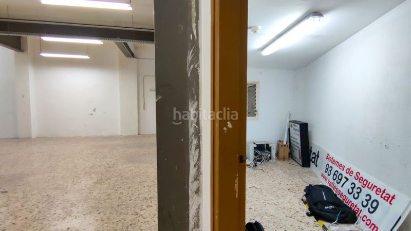Foto dabbb207-da27-4010-9e2d-88c5c45d6a24. Local comercial a Centre Rubí