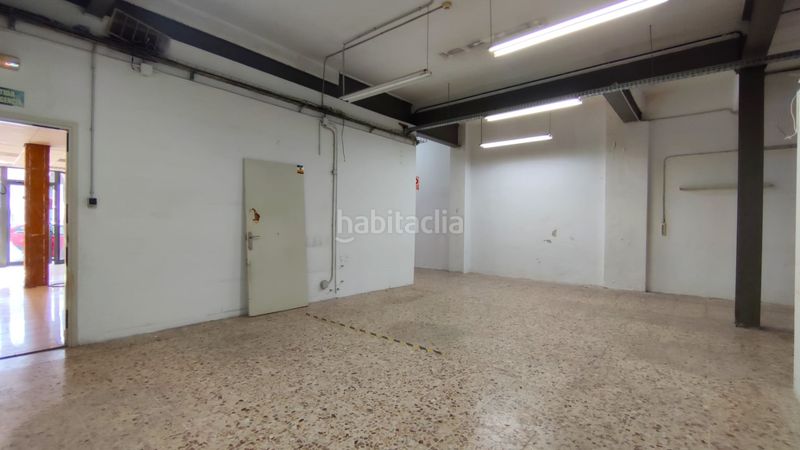 Foto e7132b9f-7fbf-41a2-a4f8-d002812d045c. Local comercial a Centre Rubí