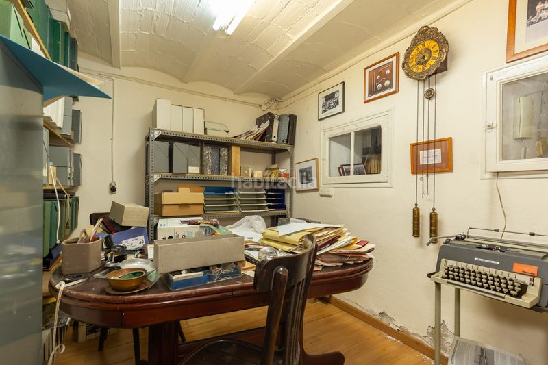 Foto 060a611d-1188-48b6-a771-ca5e44194223. Casa adossada a Guinardó Barcelona