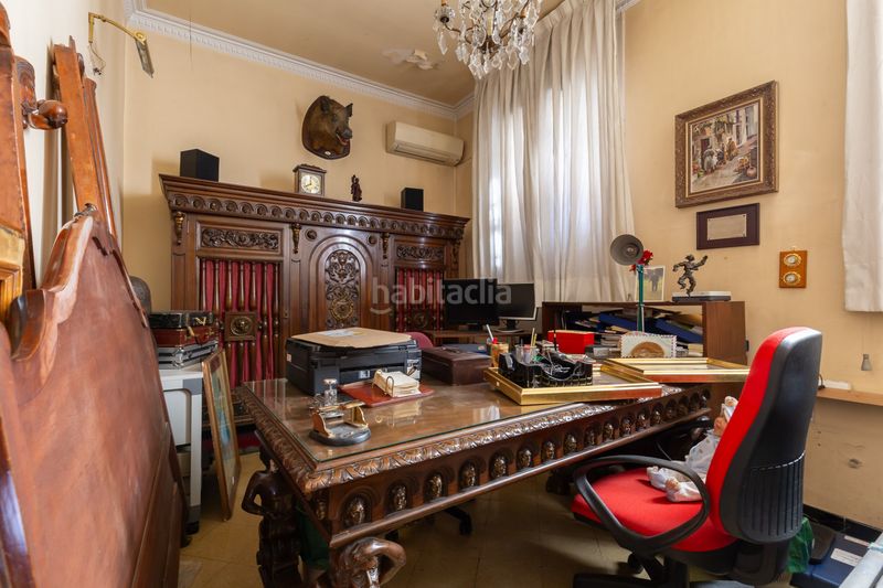 Foto 58e0f4d1-6042-4625-a705-f06fbe998a73. Casa adossada a Guinardó Barcelona