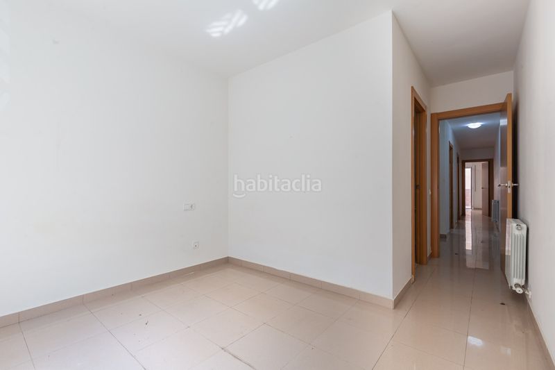 Foto 0aecd5e8-c389-4ce9-89b0-5962cda40cba. Dúplex amb calefacció aparcament a La Plana Esplugues de Llobregat