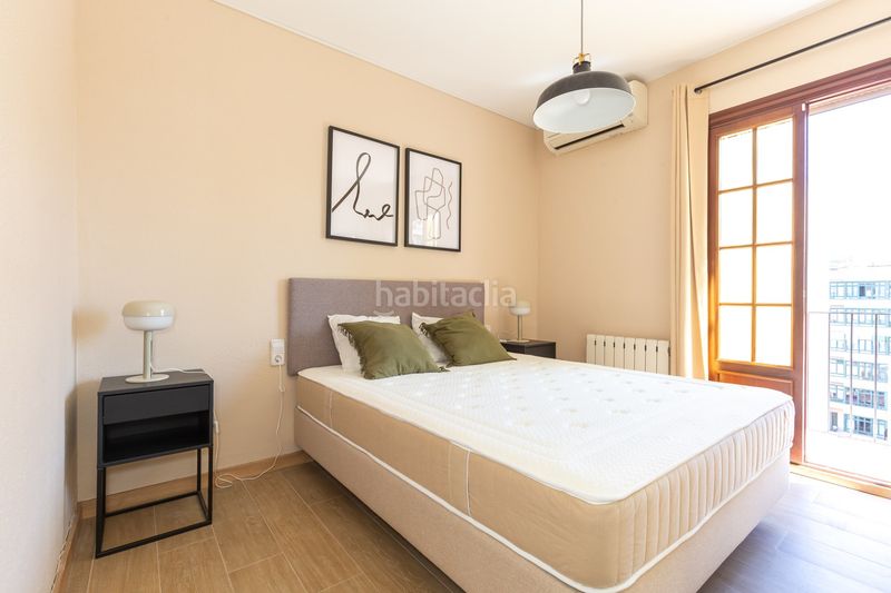 Foto 99a8cb6b-407a-4197-bcc1-ff9e62bdfef3. Àtic amb calefacció a L´Antiga Esquerra de l´Eixample Barcelona