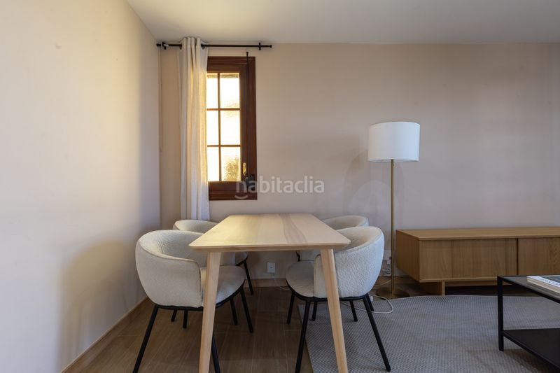 Foto ecf2e4f1-a90f-4d7f-8bfb-c88ffa7dde8d. Àtic amb calefacció a L´Antiga Esquerra de l´Eixample Barcelona