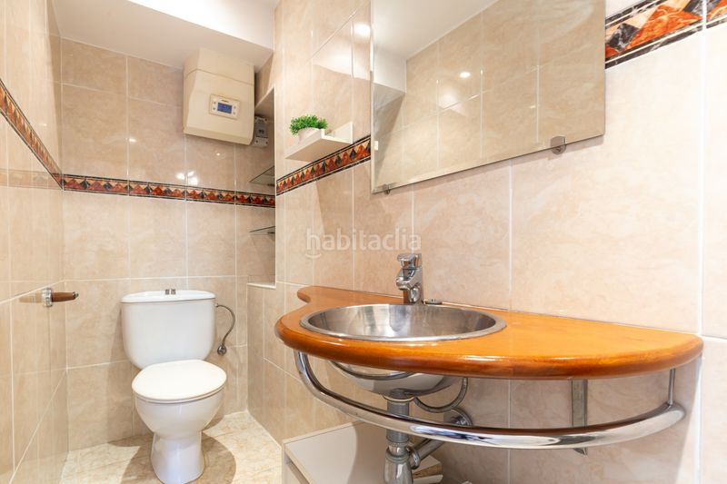 Foto b3ca67a4-9145-4170-a570-c8316704a74e. Dúplex amb calefacció aparcament piscina a Centre Sant Just Desvern