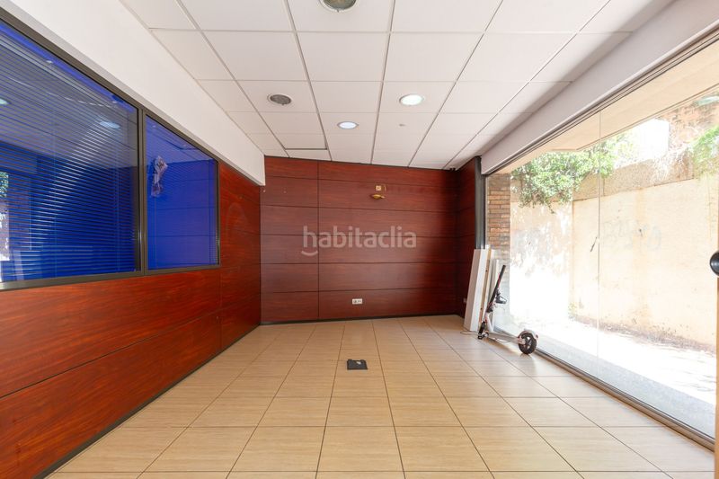 Foto 0316f647-9934-4f1e-bcf1-8ff8bcfc9ab1. Local comercial a La Salut Barcelona