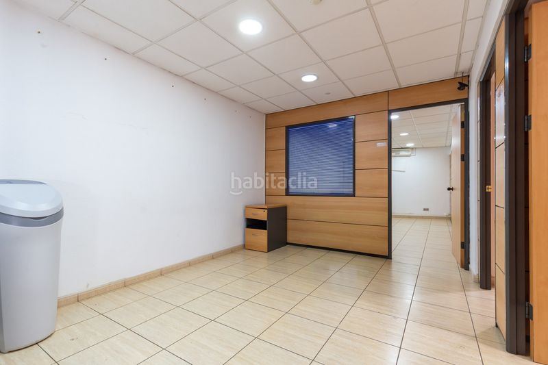 Foto 6ef59223-d45d-4284-aa63-02e6bd4a14f5. Local comercial a La Salut Barcelona