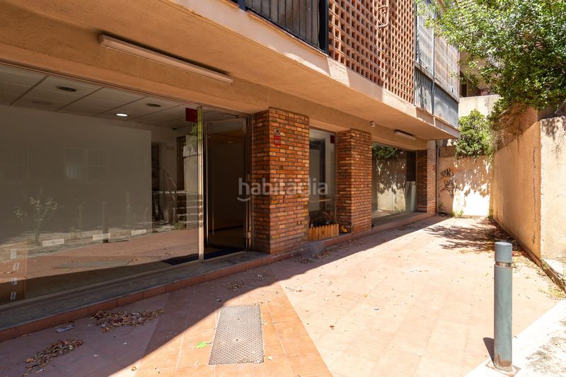 Foto ec97c7f5-44e0-479c-8b2b-ff24cf353450. Local comercial a La Salut Barcelona