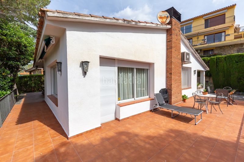 Foto 3083d7ab-3e6d-4e8a-9b83-b2e8d69b52cd. Casa amb calefacció aparcament piscina a Cabrils