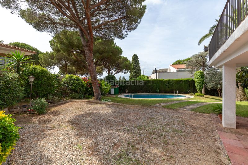 Foto 4632d879-1286-45e3-b298-f1b3a81c27c0. Casa amb calefacció aparcament piscina a Cabrils