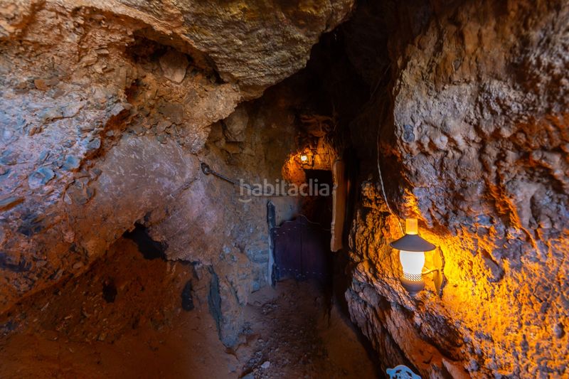 Foto e300a4b5-b398-4222-941a-c601cb241096. Masia amb calefacció aparcament piscina a Corbera de Llobregat