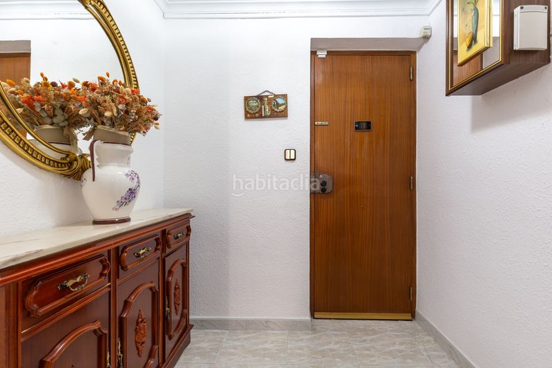 Foto b3a26527-f5ad-43ce-8cc9-7c840fdff299. Piso en La Serreta Rubí