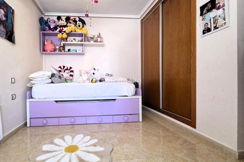 Foto a5ff957a-89b2-4138-9478-7e0a69983a68. Casa adossada a calle c. gotzone mora 36 a Parque Acuático - Sector 25 Torrevieja