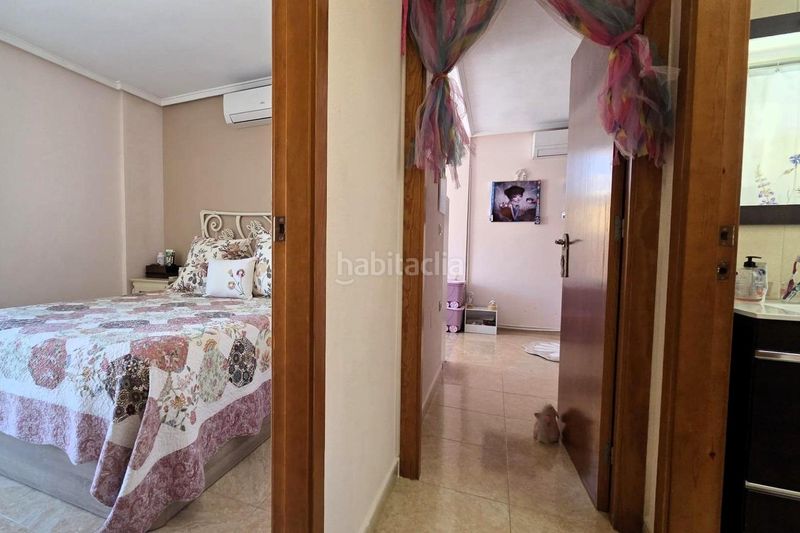 Foto a8da55d9-382a-4cf2-b4f1-156fe671142d. Casa adossada a calle c. gotzone mora 36 a Parque Acuático - Sector 25 Torrevieja