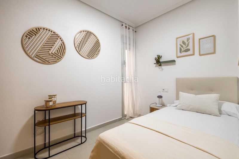 Foto 047447d9-544c-4175-9237-43908ef2e21e. Apartament a calle c. moriones 27 a Las Piscinas Naturales Torrevieja