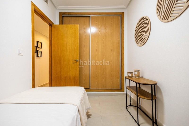 Foto 0de50757-7e81-48c9-a2c6-e394124c536f. Apartament a calle c. moriones 27 a Las Piscinas Naturales Torrevieja