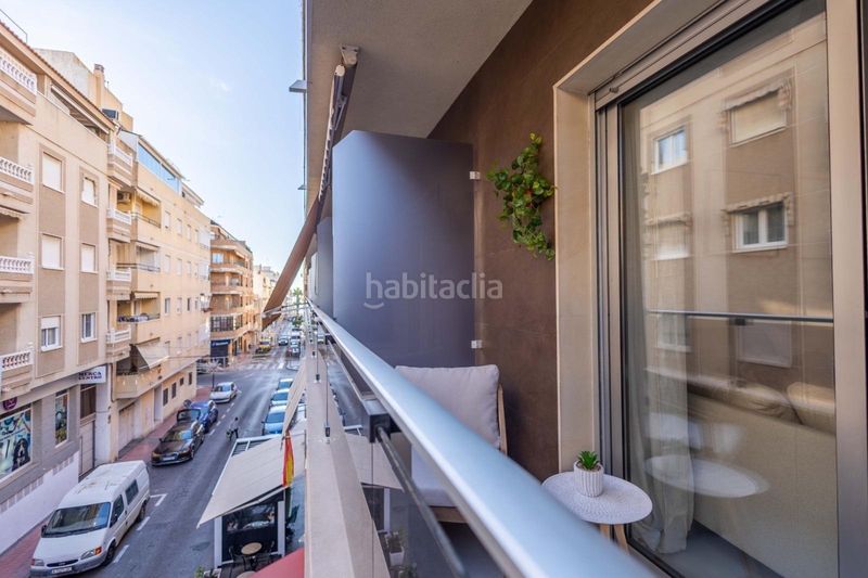 Foto 742e3d81-fde0-4fe4-aaaa-e557b79699d8. Apartament a calle c. moriones 27 a Las Piscinas Naturales Torrevieja