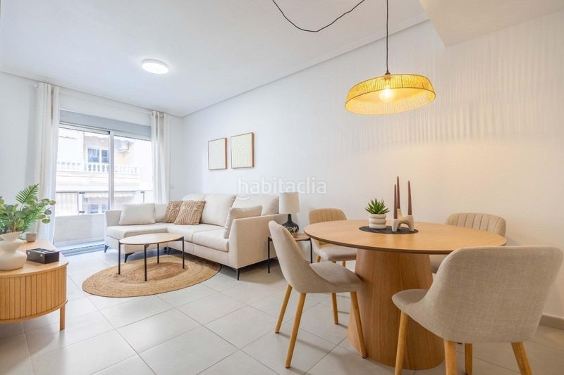 Foto f2eb549b-77fd-459f-9037-3184205c59e3. Apartament a calle c. moriones 27 a Las Piscinas Naturales Torrevieja