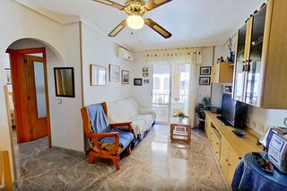 Apartament a Avenida Av. de Pinoso 12