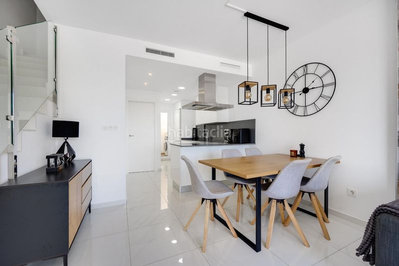 Foto 4e73d811-b9e3-4c70-a94d-c58840f0398c. Casa adossada a calle c. teide 2 - 72 a Los Balcones-Los Altos Torrevieja