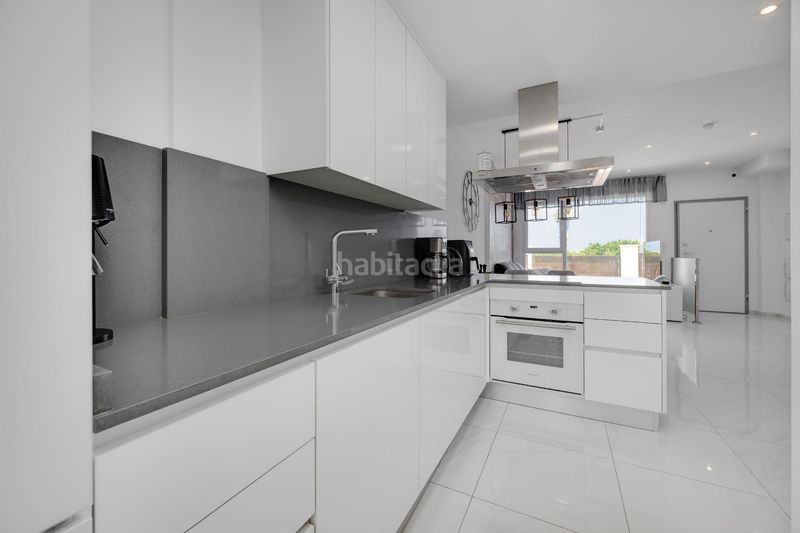 Foto 849b6c6d-5dab-46b4-a935-872baedc0eb5. Casa adossada a calle c. teide 2 - 72 a Los Balcones-Los Altos Torrevieja