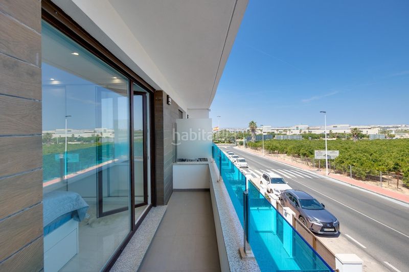 Foto 84cc2db9-8403-4929-9ff2-723b209f365c. Casa adossada a calle c. teide 2 - 72 a Los Balcones-Los Altos Torrevieja