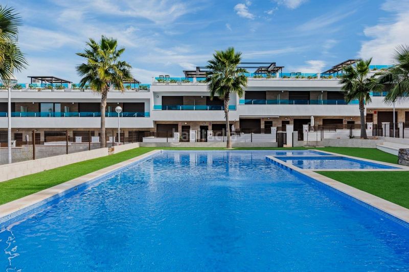 Foto ea794761-830c-4530-87cf-7ba0e3b5ed7d. Casa adossada a calle c. teide 2 - 72 a Los Balcones-Los Altos Torrevieja