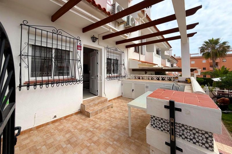Foto 59fb4d2f-0456-44be-b050-44fa427be73d. Casa adossada a calle c aquiles 2 a Torreblanca Torrevieja