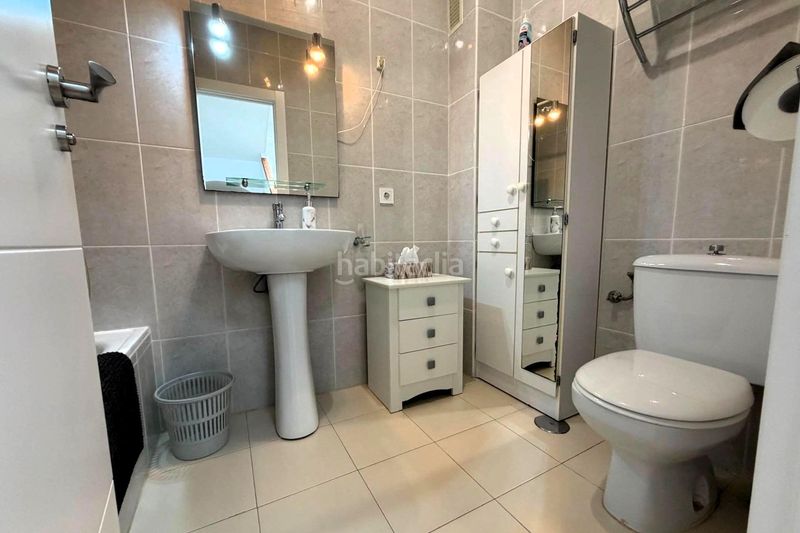 Foto d74c83dc-88a9-42a1-8175-c50a628563cb. Casa adossada a calle c aquiles 2 a Torreblanca Torrevieja
