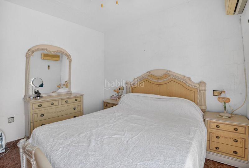 Foto 6021bb2d-7f1b-4223-8dca-b185d43e635b. Casa adossada a calle c. pilar lorengar 49 a Zona Carrefour - Urbanizaciones Torrevieja
