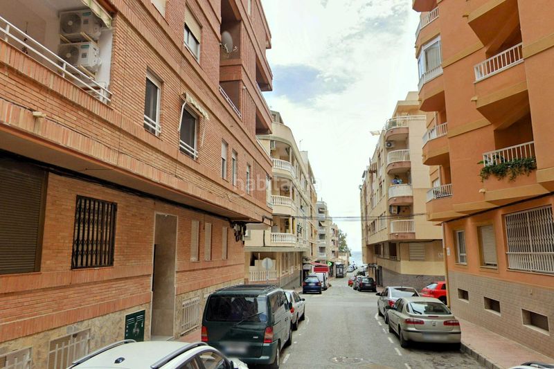 Foto eb628cd4-05c0-482a-871e-d2753c468e0e. Àtic a calle c. suecia 14 a Zona Playa de los Locos Torrevieja