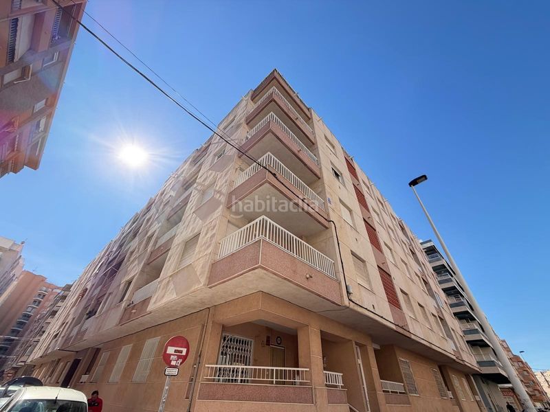 Foto 6661f357-3e37-4f85-ae3a-fb353a490f4d. Apartament a calle c. goleta 5 a Zona Playa del Cura Torrevieja
