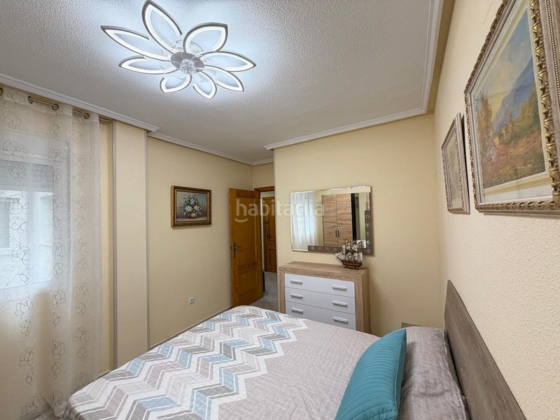 Foto b56a2021-29bc-42eb-bbca-65ce569a3f9e. Apartament a calle c. goleta 5 a Zona Playa del Cura Torrevieja
