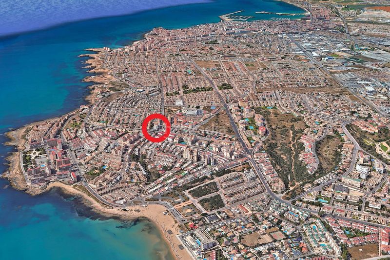Foto 0246259a-3662-4f44-9592-572788541a77. Dúplex a calle eneas 1 a Miramar - Torre del Moro Torrevieja