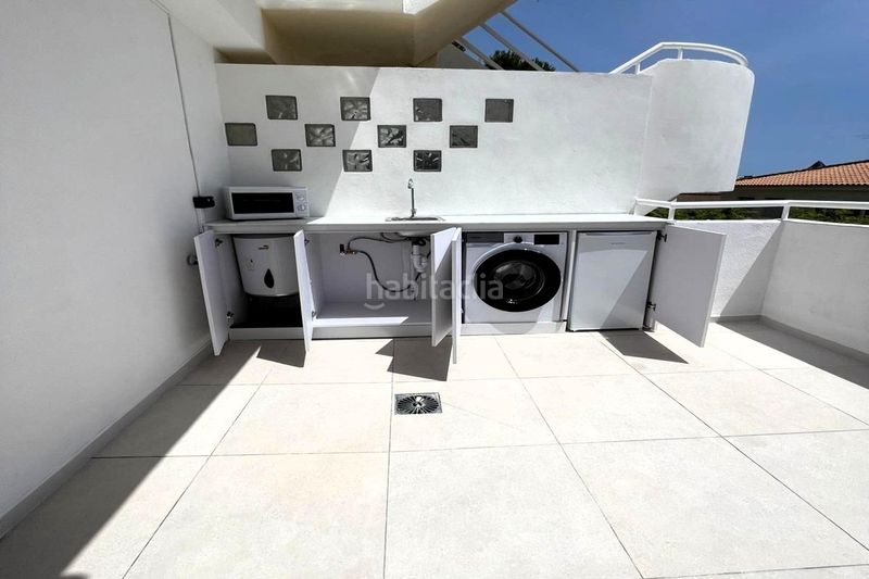 Foto 0bd37b27-ae2b-47b7-a8c7-43b5c8d22dd9. Dúplex a calle eneas 1 a Miramar - Torre del Moro Torrevieja