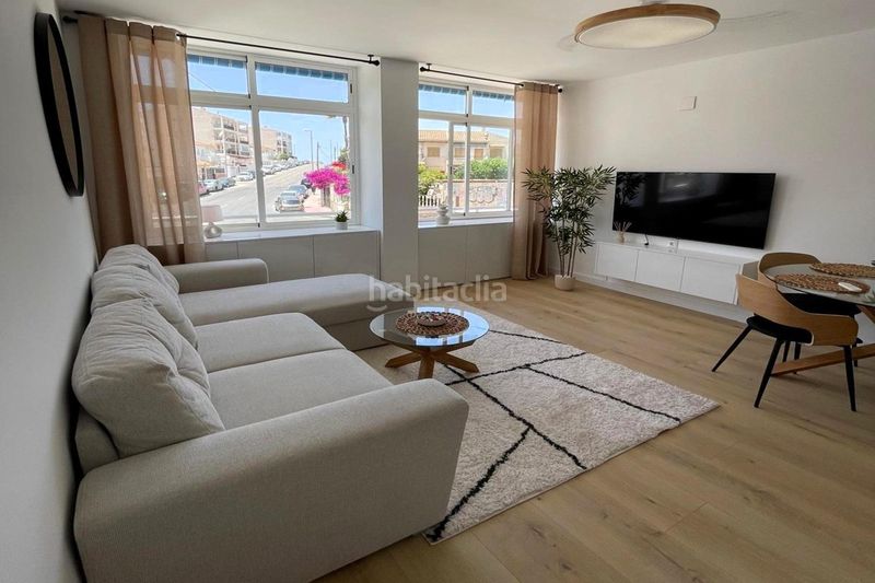 Foto 90ffb10e-af7f-4607-8117-f3cbecf5dadb. Dúplex a calle eneas 1 a Miramar - Torre del Moro Torrevieja