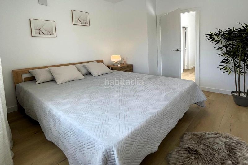 Foto b5c07830-093c-4e71-9005-42f12efa2e99. Dúplex a calle eneas 1 a Miramar - Torre del Moro Torrevieja