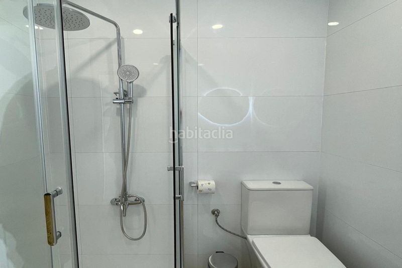 Foto bec99b73-c5d9-45f4-89d1-baba1c2f35de. Dúplex a calle eneas 1 a Miramar - Torre del Moro Torrevieja