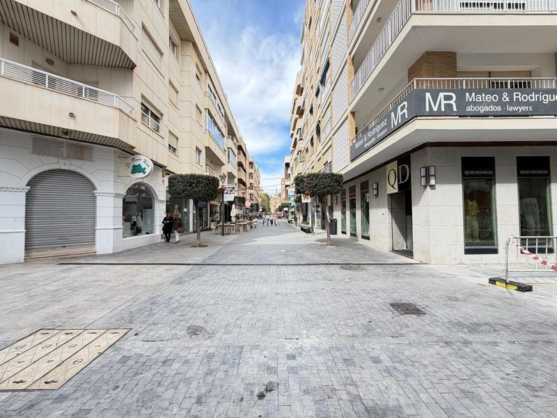 Foto 0efe1bbf-e78c-4453-9d5b-3b5947816a76. Àtic a calle c. concepción 6 a Centro - Muelle Pesquero Torrevieja