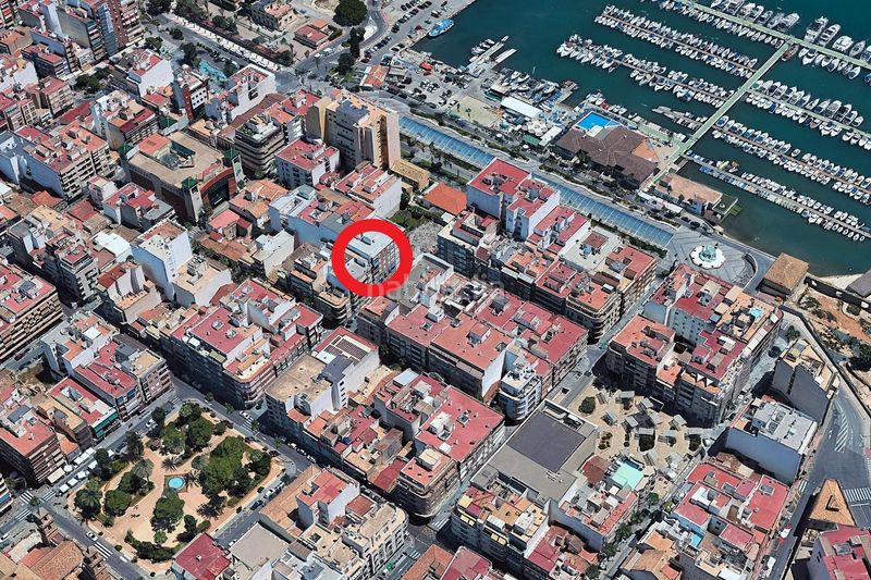 Foto 1c3ba908-4617-4c15-80fb-458d48b4461f. Àtic a calle c. concepción 6 a Centro - Muelle Pesquero Torrevieja
