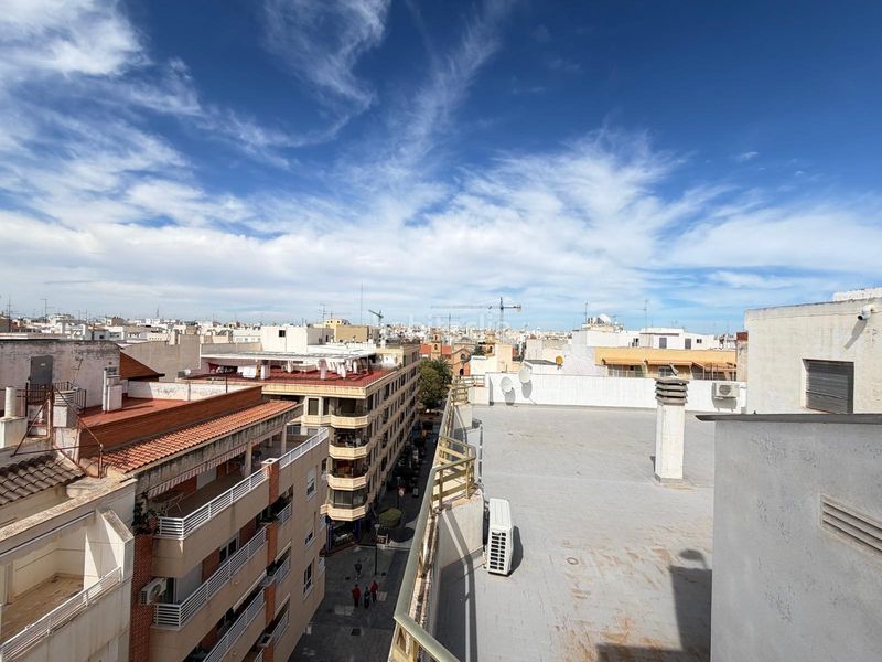 Foto 767417d7-1be3-4da5-b29e-d67cffef9cae. Àtic a calle c. concepción 6 a Centro - Muelle Pesquero Torrevieja