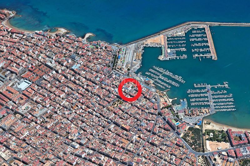 Foto 8a14ca73-fa1c-4095-a2c4-6b9bff358cd5. Àtic a calle c. concepción 6 a Centro - Muelle Pesquero Torrevieja