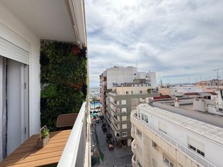 Àtic a Calle c. concepción 6. Ático elegantemente reformado 98 m2  7.ª planta en pleno centro.