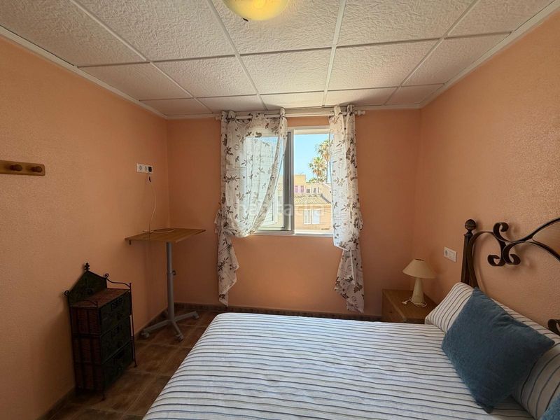 Foto 595bfef7-8b4b-44d6-be36-478ce8073683. Casa adossada amb aparcament piscina a Zona los Frutales Torrevieja