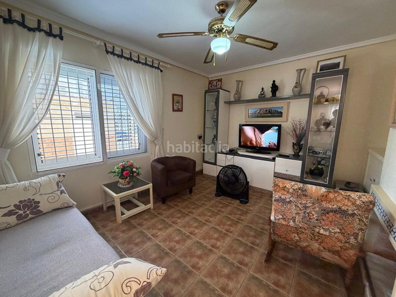 Foto 9ea255a2-cbdd-47b9-ac92-f72886609a04. Casa adossada amb aparcament piscina a Zona los Frutales Torrevieja