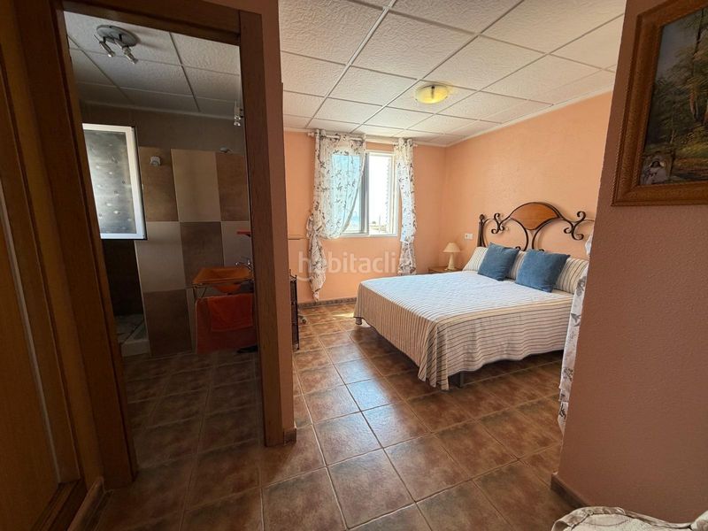 Foto a58db233-4de8-4c9e-85f9-1ef6aca123a8. Casa adossada amb aparcament piscina a Zona los Frutales Torrevieja