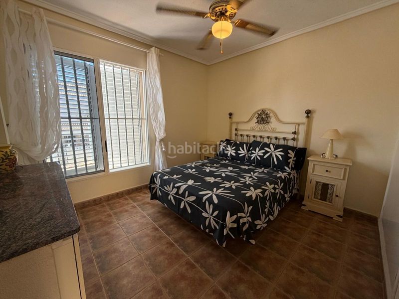 Foto d18c39c5-cc20-4833-b4ac-4cff8e36d701. Casa adossada amb aparcament piscina a Zona los Frutales Torrevieja